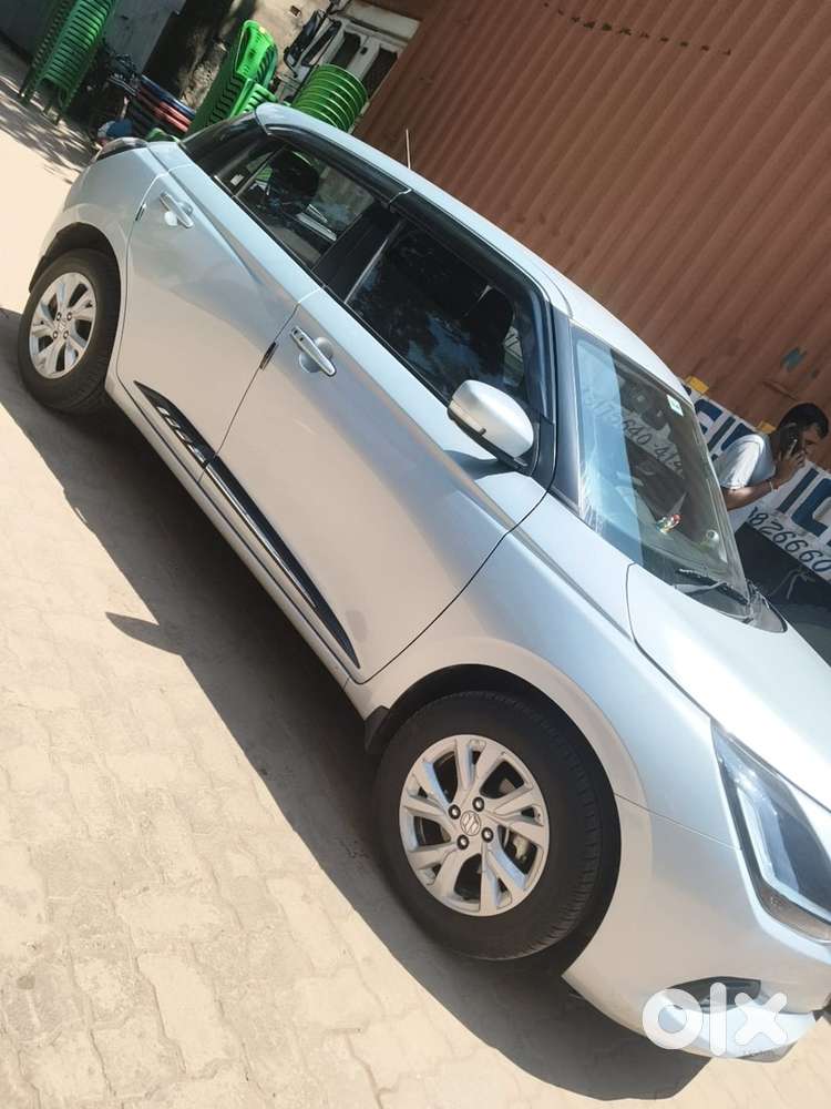 Maruti Suzuki Swift 2025 Amt Petrol