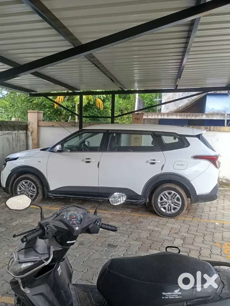 Kia Carens G 1.5 2022