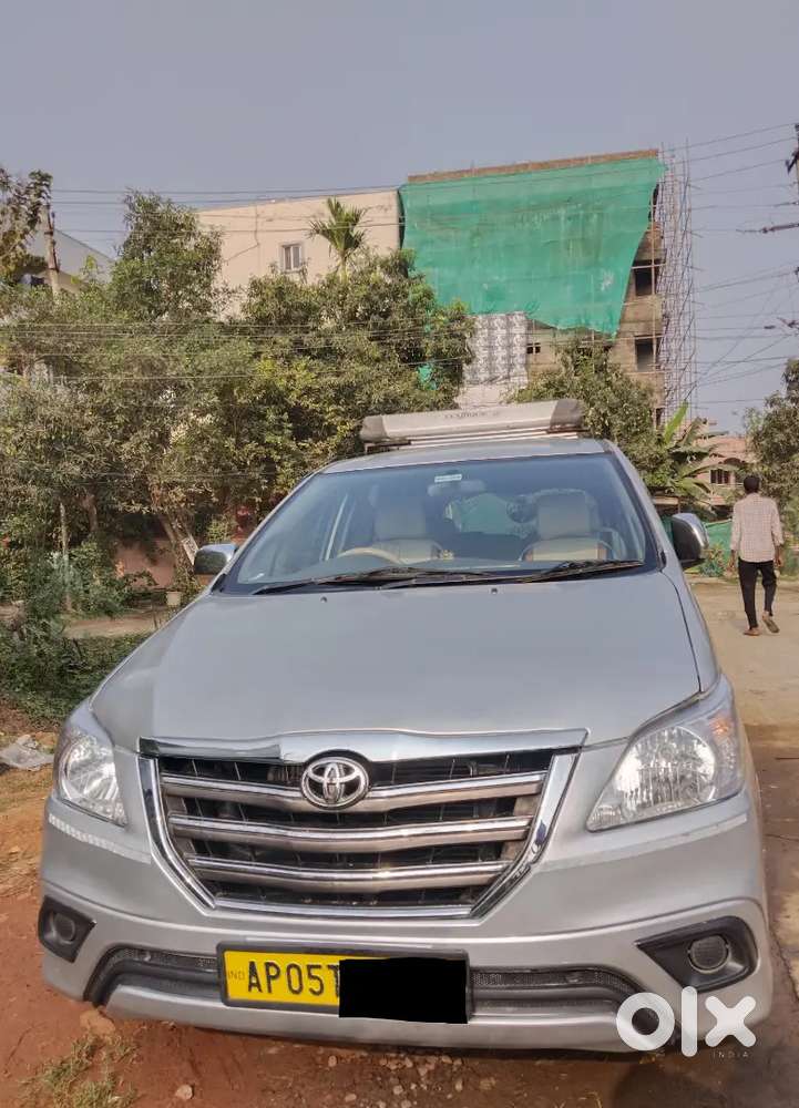 Toyota Innova 2.5 Diesel Manual 2014