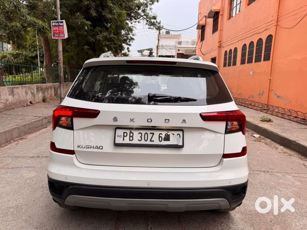 Skoda Kushaq 1.0 Tsi Ambition, 2022, Petrol