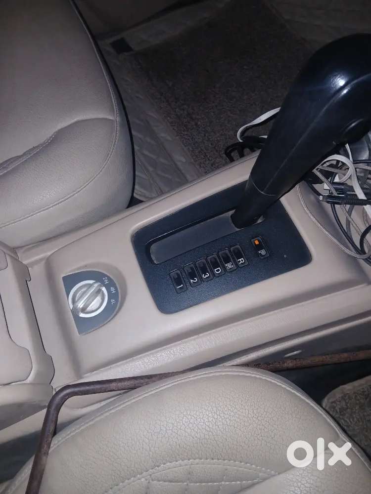 Ford Endeavour 2012 Diesel Well Maintained