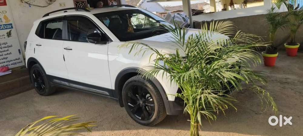 Volkswagen Taigun 2024 Petrol 12000 Km Driven