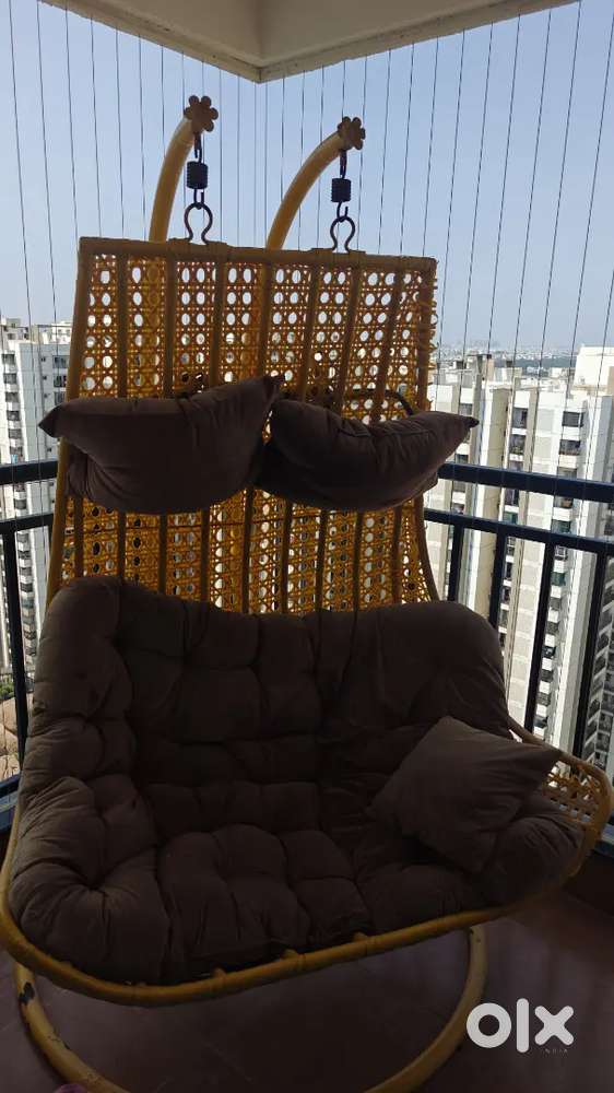 swing two seater balcony