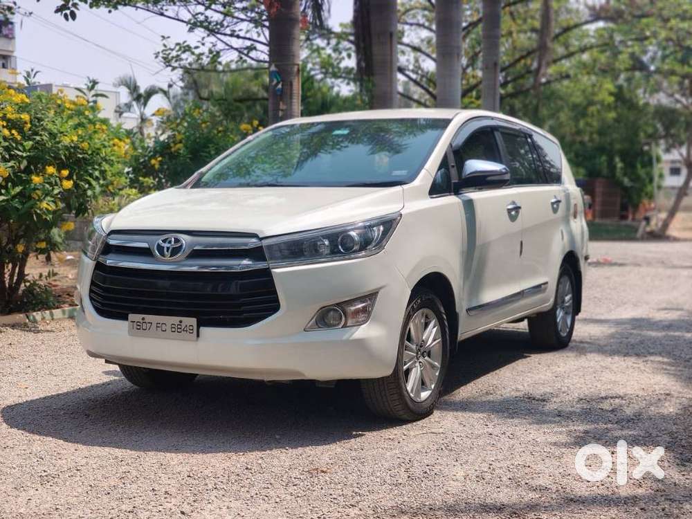 Toyota Innova Crysta 2.4 Z 7 Str, 2016, Diesel
