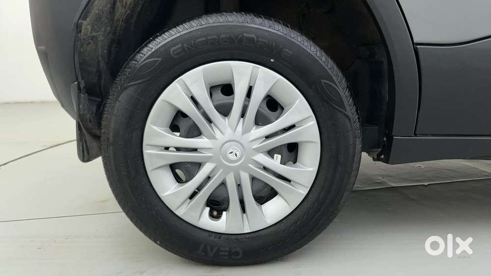 Tata Punch Adventure, 2025, Petrol