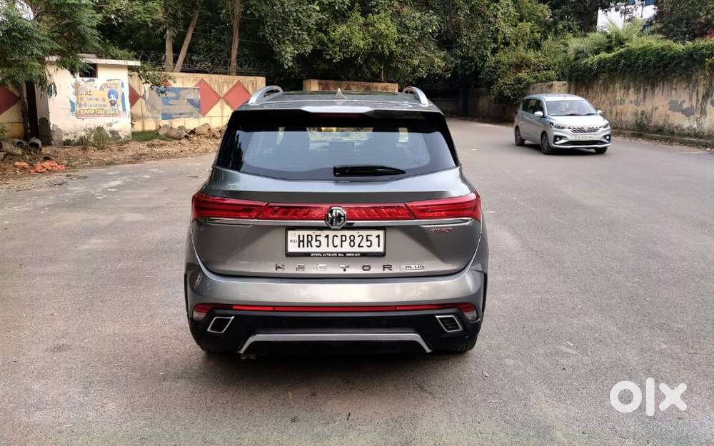 Mg Hector Plus Sharp Pro 1.5 Turbo Petrol Cvt 7 Str, 2024, Petrol