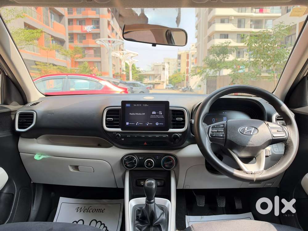 Hyundai Venue 1.2 S (o), 2022, Cng & Hybrids