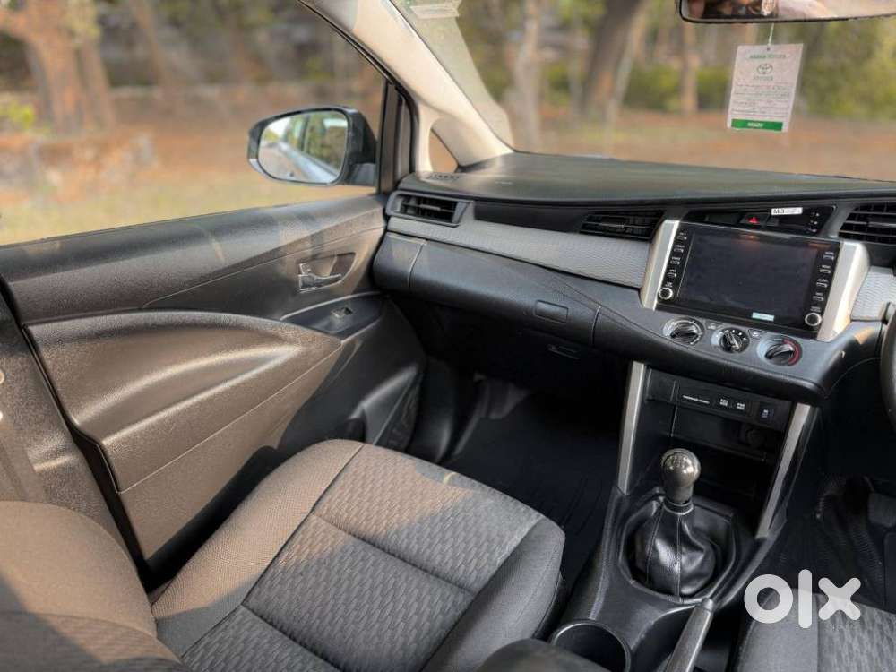 Toyota Innova Crysta 2.4 G Mt, 2022, Diesel