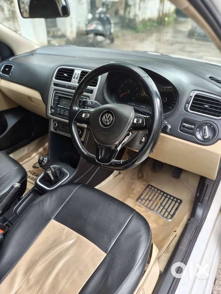 Volkswagen Polo Petrol Highline 1.2l, 2014, Petrol