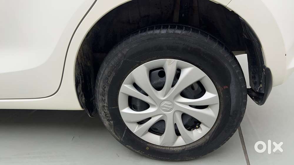 Maruti Suzuki Swift Vvt Vxi, 2021, Petrol