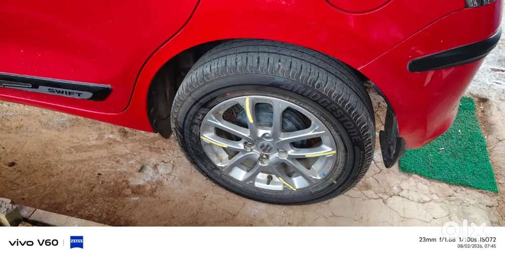 Maruti Suzuki Swift Zxi Ags 2023 Urgent Sale
