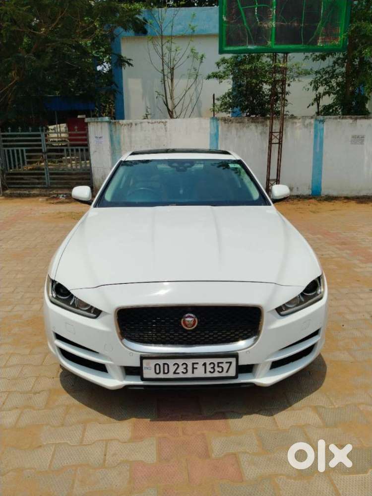 Jaguar Xe 2.0l Diesel Pure, 2017, Diesel