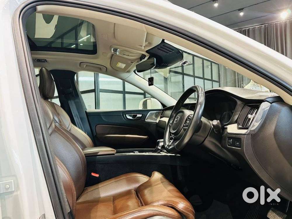 Volvo Xc60 D5 Inscription, 2019, Diesel