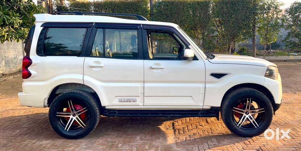 Mahindra Scorpio S11 Mt 7s, 2018, Diesel