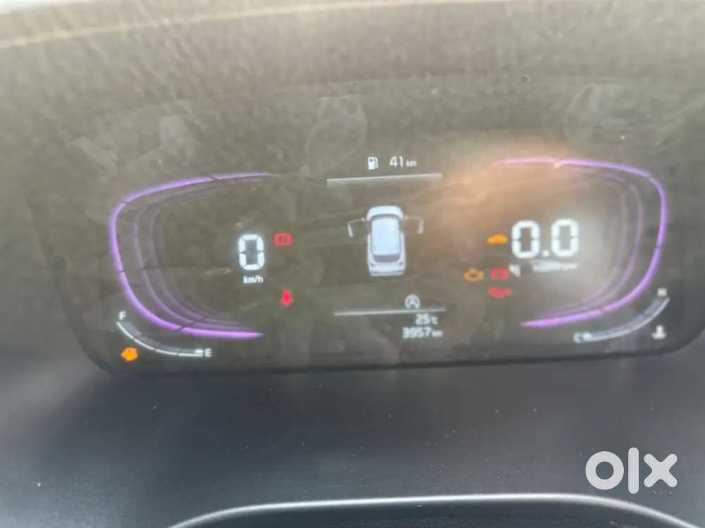 Kia Carens Premium Optional Petrol