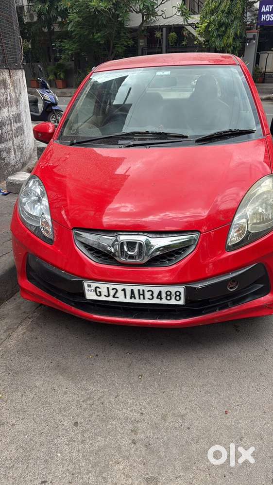 Honda Brio 2014 Petrol Well Maintained