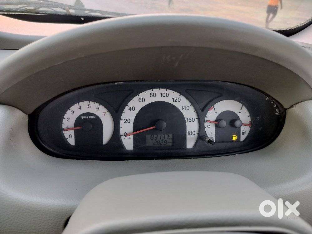 Mahindra Quanto C8, 2014, Diesel