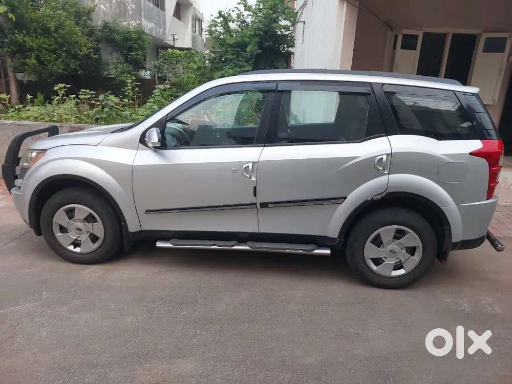 Xuv 500 W6,silver, 1.7l Driven, Brand New 2026 Tyres,