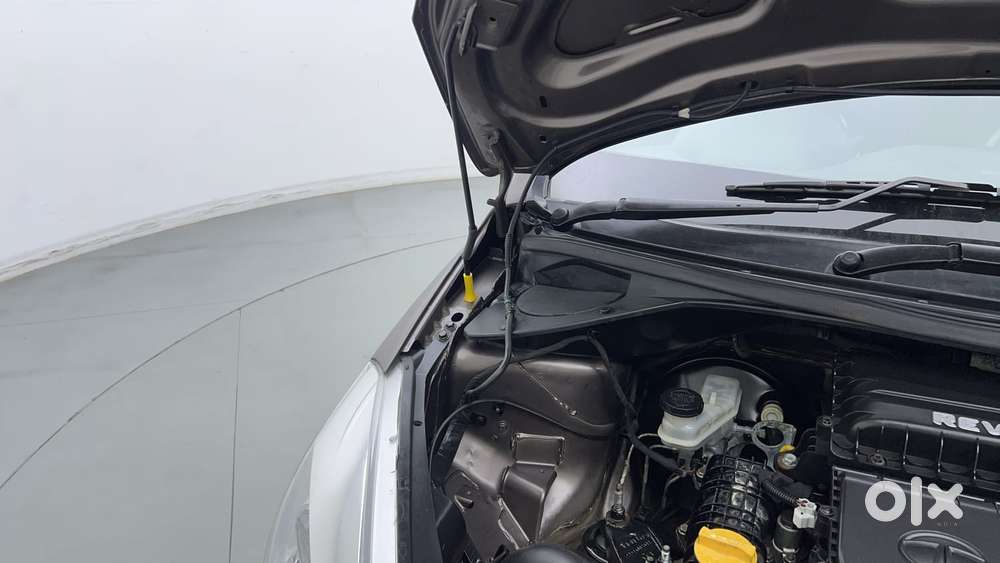 Tata Tiago 1.2 Revotron Xt, 2017, Petrol