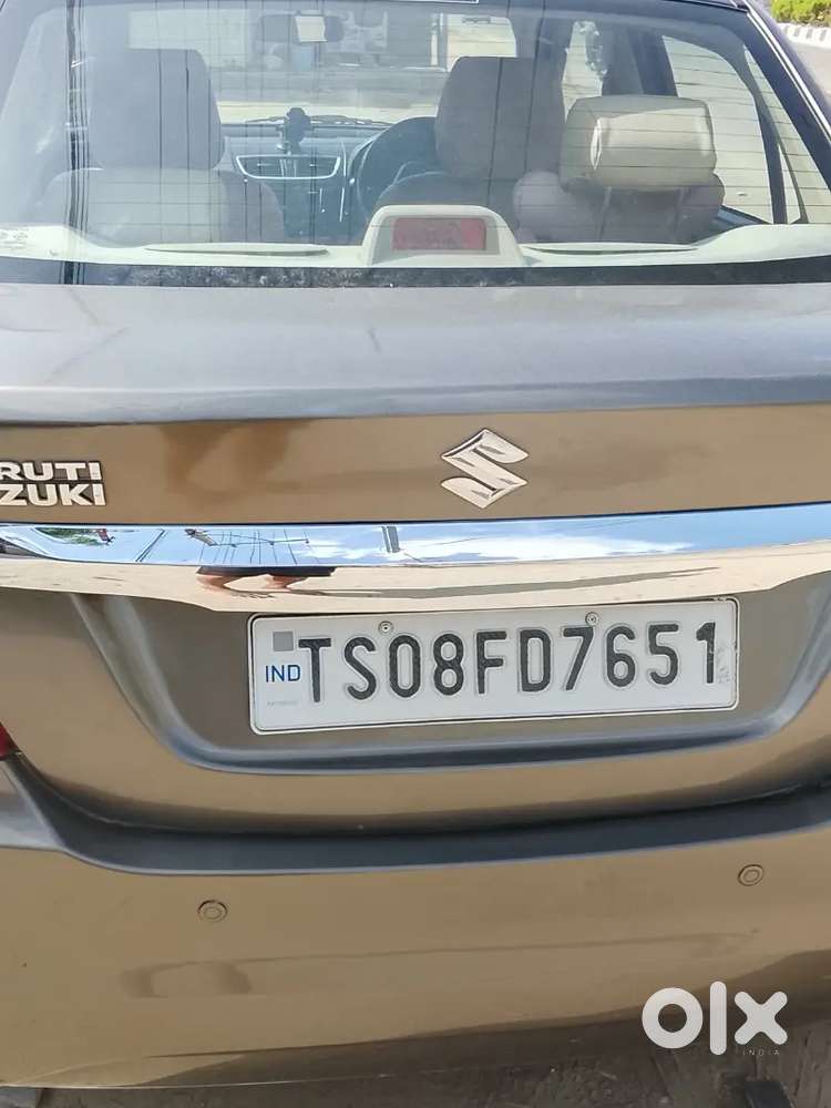 Going To Sell Maruthi Dezire 2017 Modal For 6 Lacks