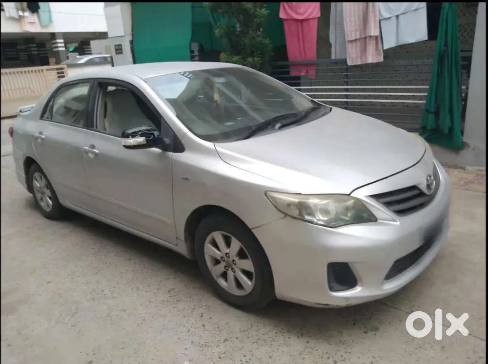Toyota Corolla Altis 2012 Edition Car