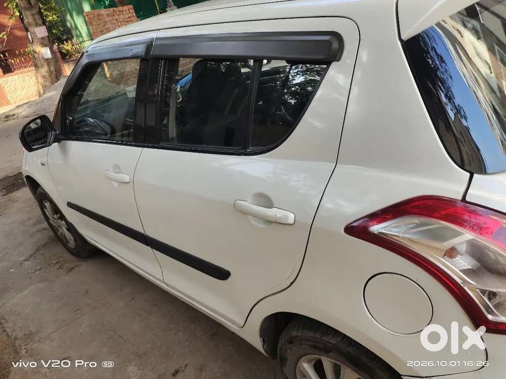 Maruti Suzuki Swift Zxi 2011 Petrol Manual