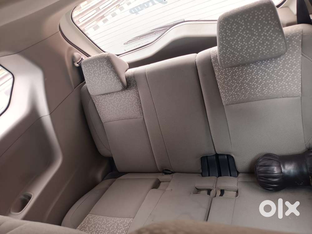 Mahindra Marazzo M6 8str, 2019, Diesel