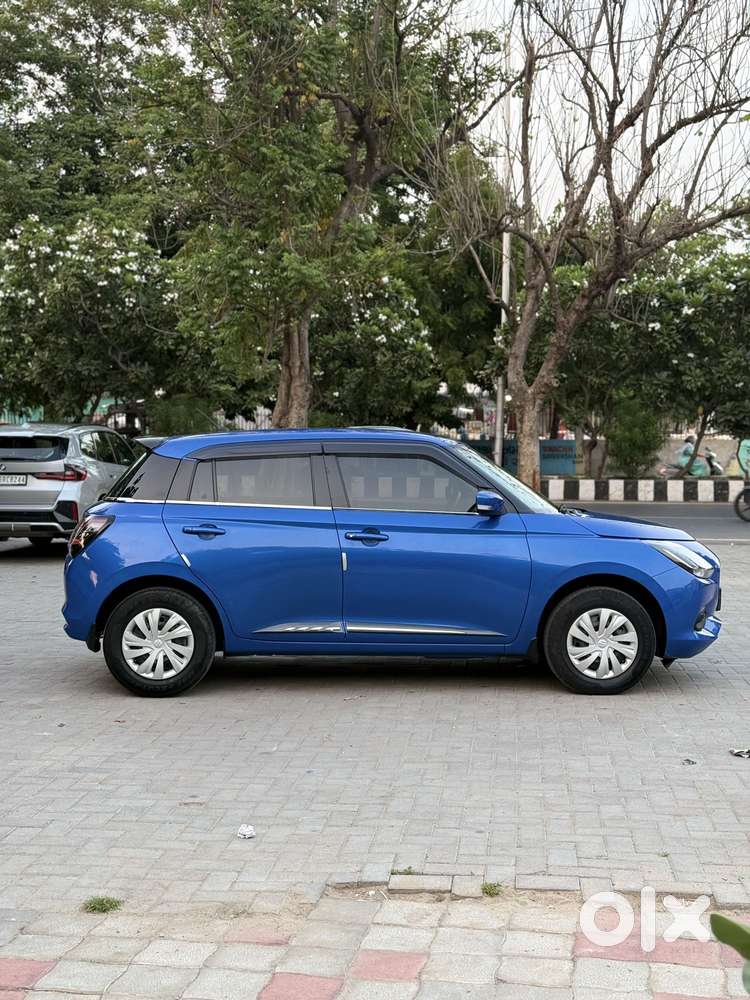 Maruti Suzuki Swift Vxi Ags, 2024, Petrol