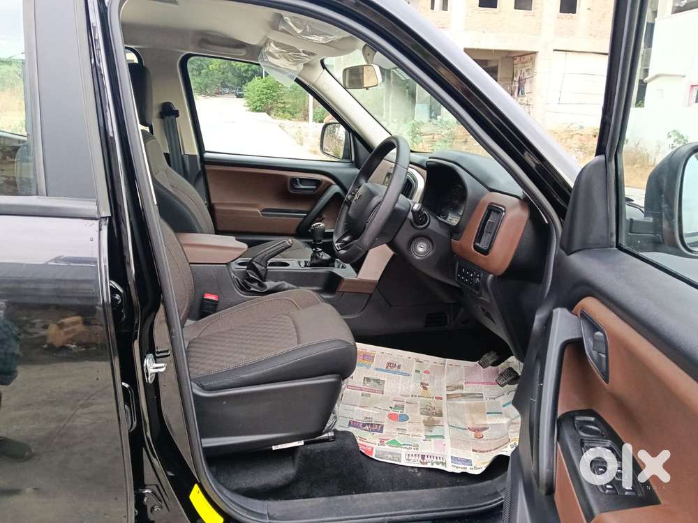 Mahindra Scorpio-n 2.2 Z2 Diesel Mt 7 Str, 2025, Diesel