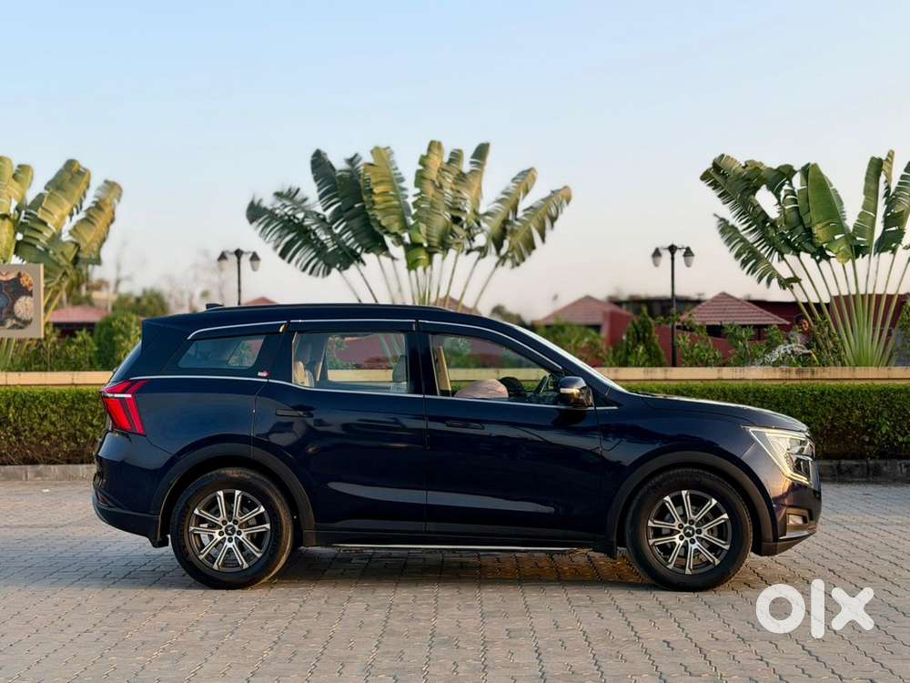 Mahindra Xuv700 2.2 Ax 7 Diesel At Luxury Pack Str Awd, 2023, Diesel