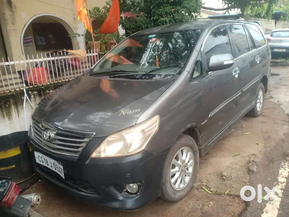 Toyota Innova 2013 Diesel Well Maintained