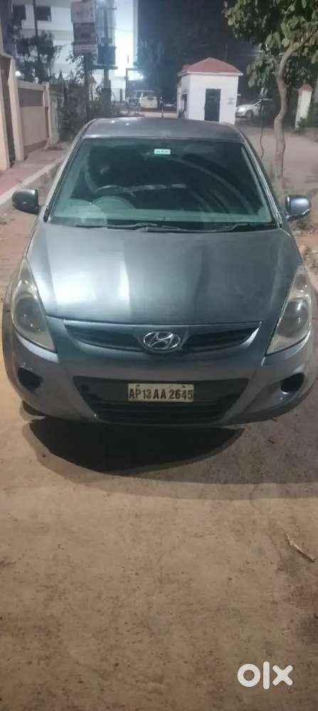 Hyundai I20 2011 Diesel 130000 Km Driven