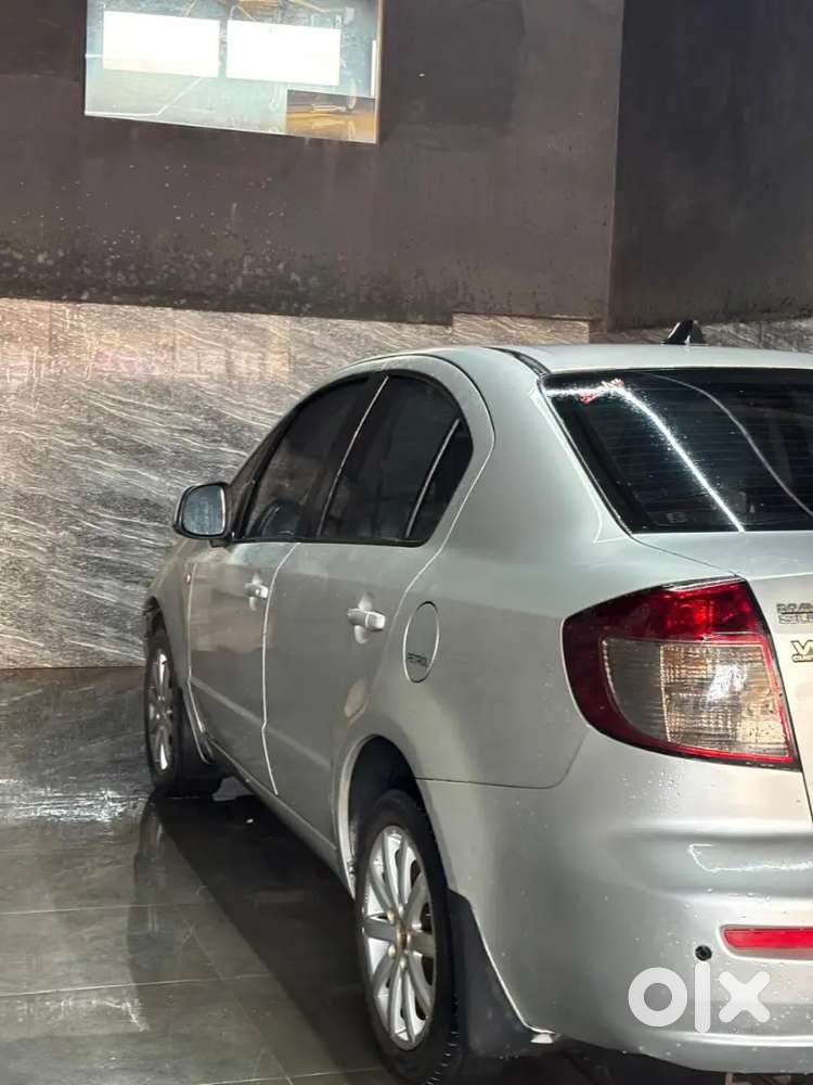 Good Condition 70% Tyre Grip Well Maintained