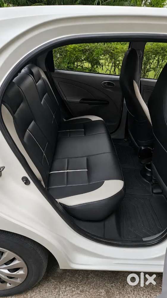Toyota Etios Liva 2011 Cng & Hybrids 26+ Mileage