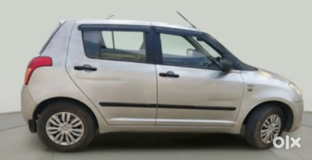 Maruti Suzuki Swift 2011 Petrol 92000 Km Driven. Good Condition