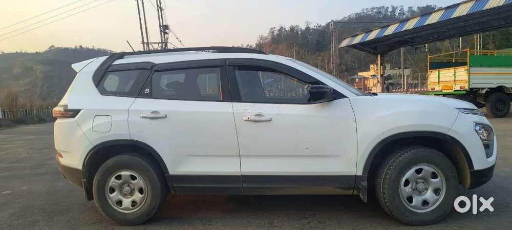 Tata Safari 2023