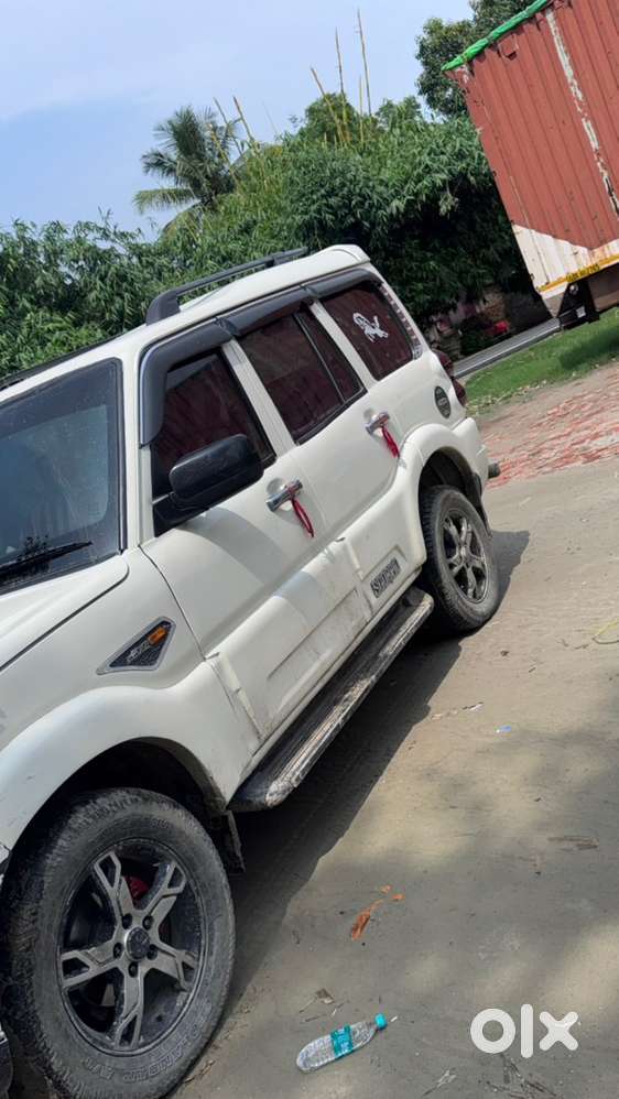 Mahindra Scorpio Diesel 2015