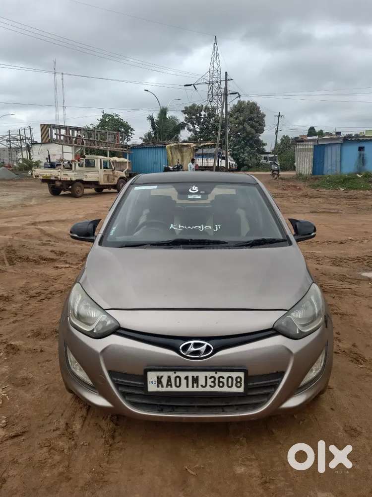Hyundai I20 Sportz 2012