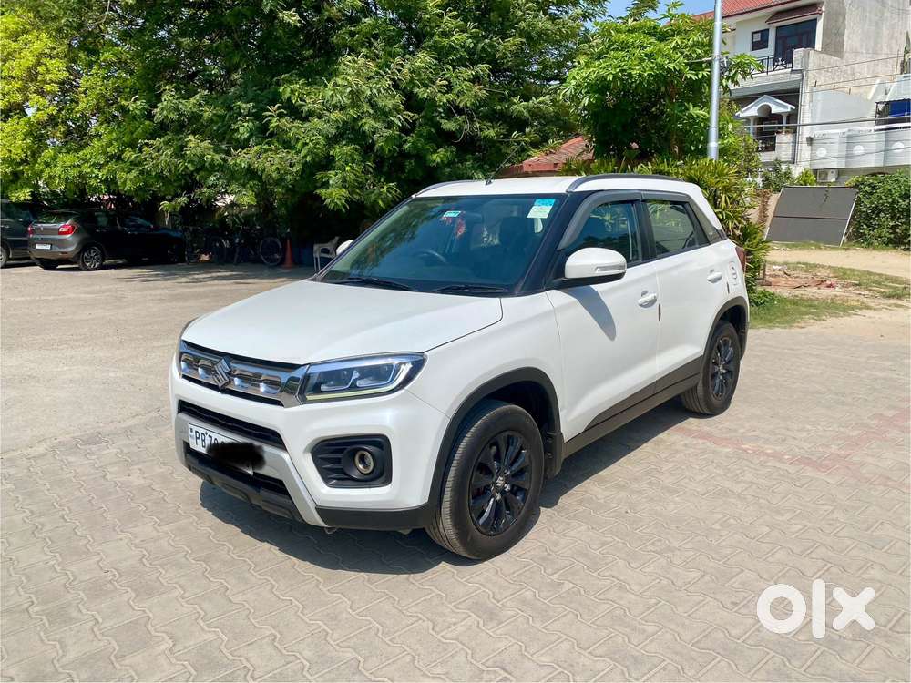 Maruti Suzuki Brezza 1.5 Zxi Smart Hybrid, 2021, Petrol