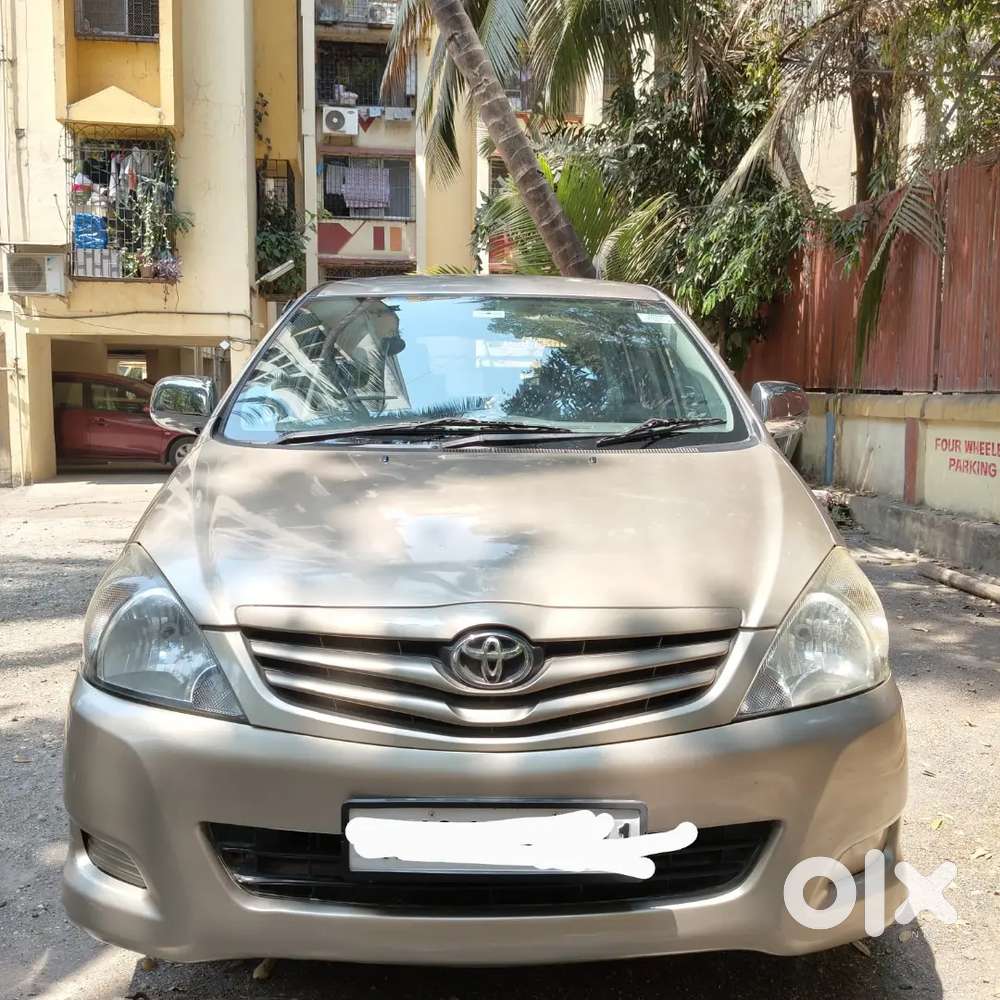 Toyota Innova 2010 Diesel Well Maintained