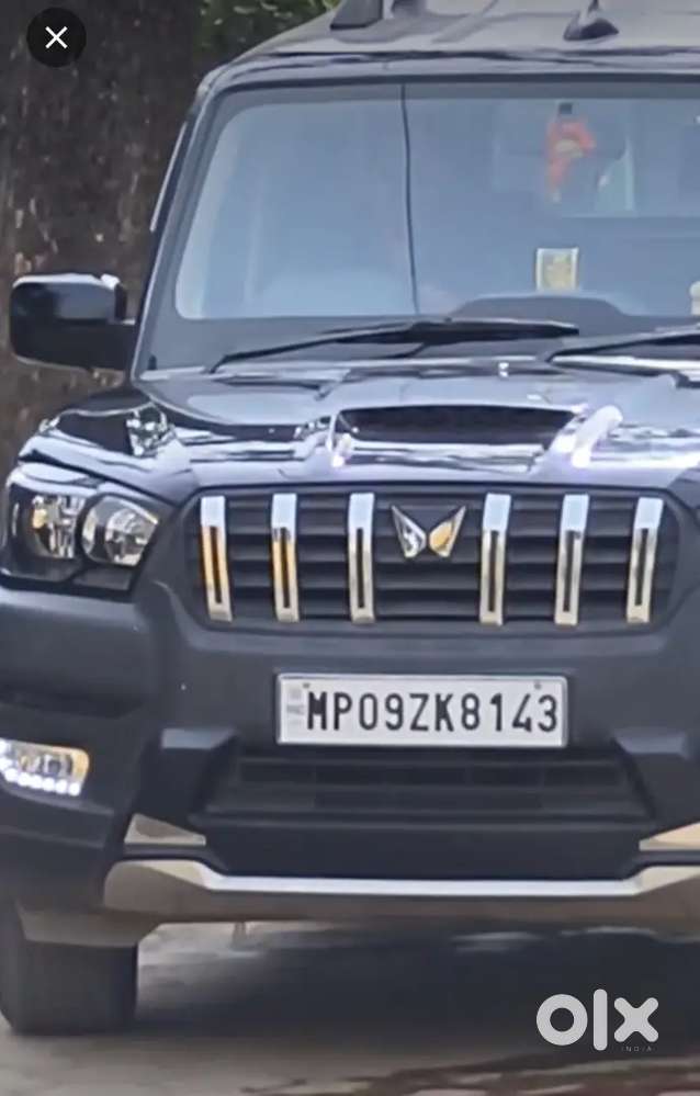 Mahindra Scorpio Classic 2023 Diesel 110000 Km Driven