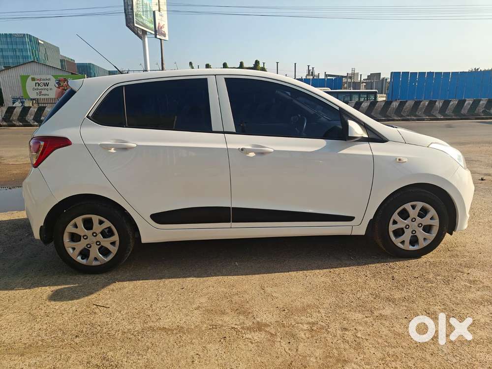 Hyundai Grand I10 2016-2017 Magna, 2016, Petrol