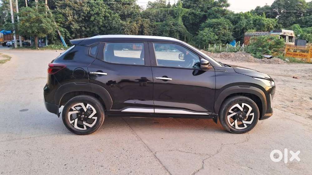 Nissan Magnite 1.0 Xv, 2022, Petrol