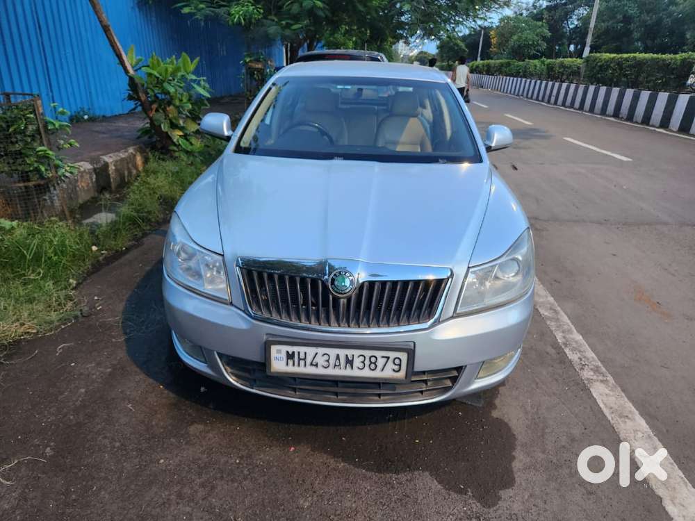 Skoda Laura Ambiente 2.0 Tdi Cr Manual, 2013, Diesel