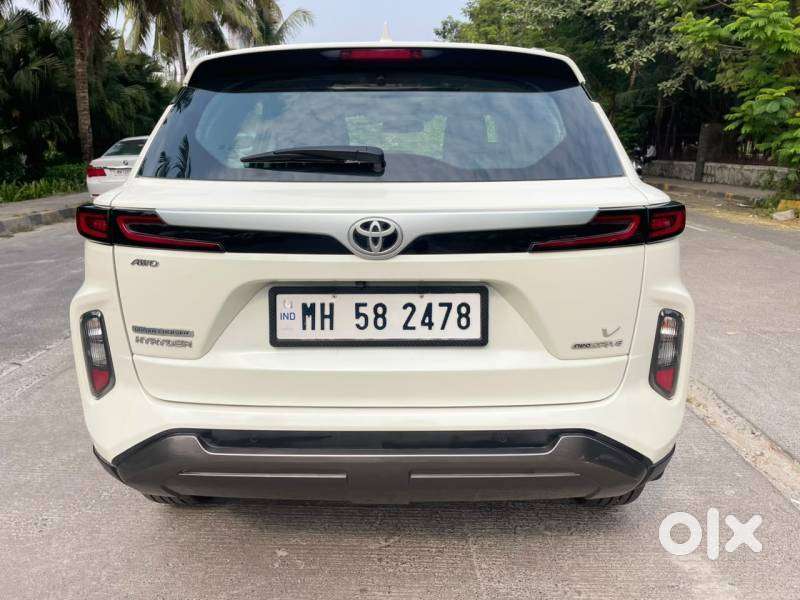 Toyota Urban Cruiser Hyryder 1.5 V Hybrid, 2026, Petrol