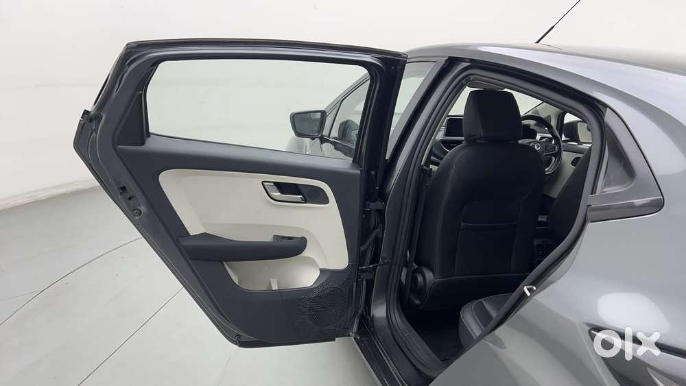 Tata Altroz 1.2 Xz Plus Petrol, 2021, Petrol