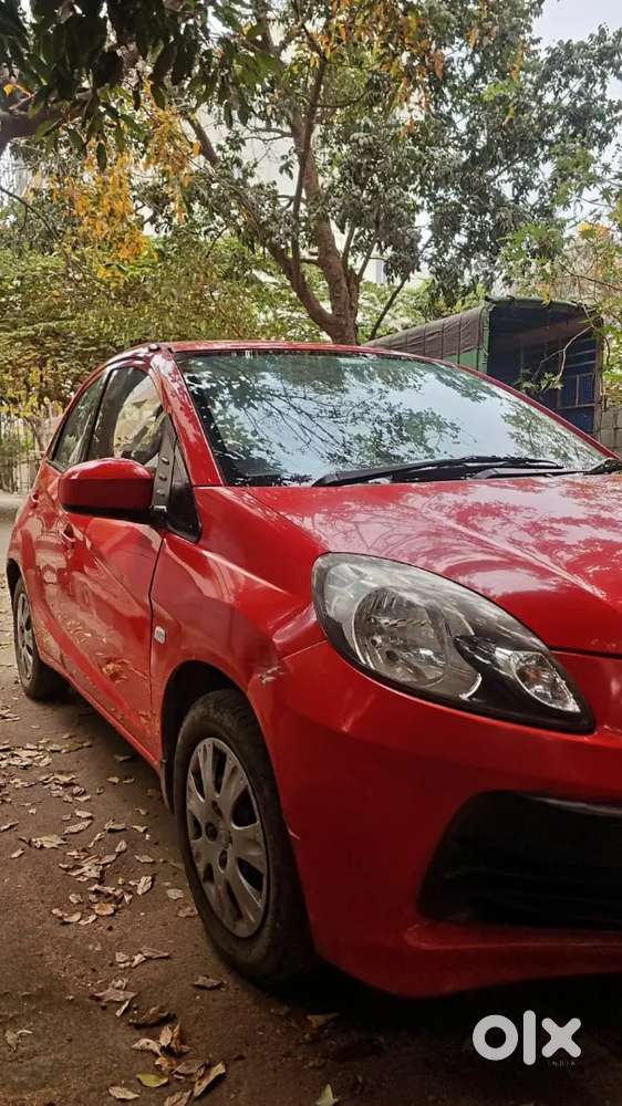 Honda Brio 2012 Petrol Well Maintained