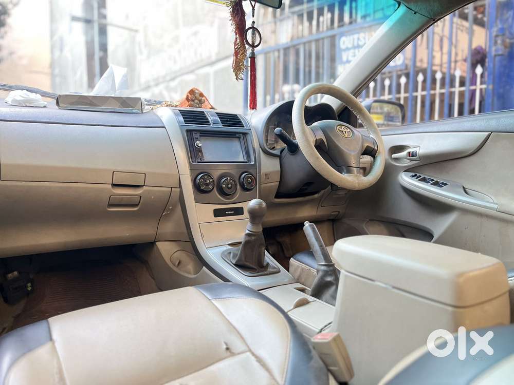 Toyota Corolla Altis 1.8 J, 2009, Cng & Hybrids