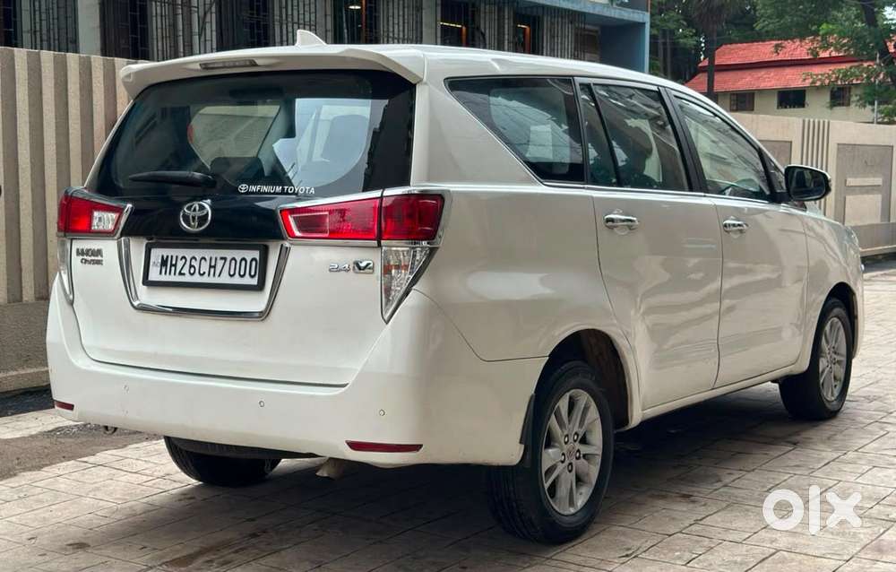 Toyota Innova Crysta, 2023, Diesel