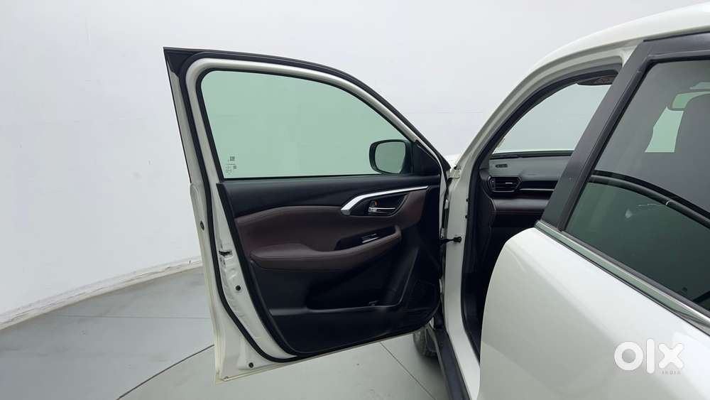Maruti Suzuki Grand Vitara 1.5 Zeta Smart Hybrid, 2023, Petrol